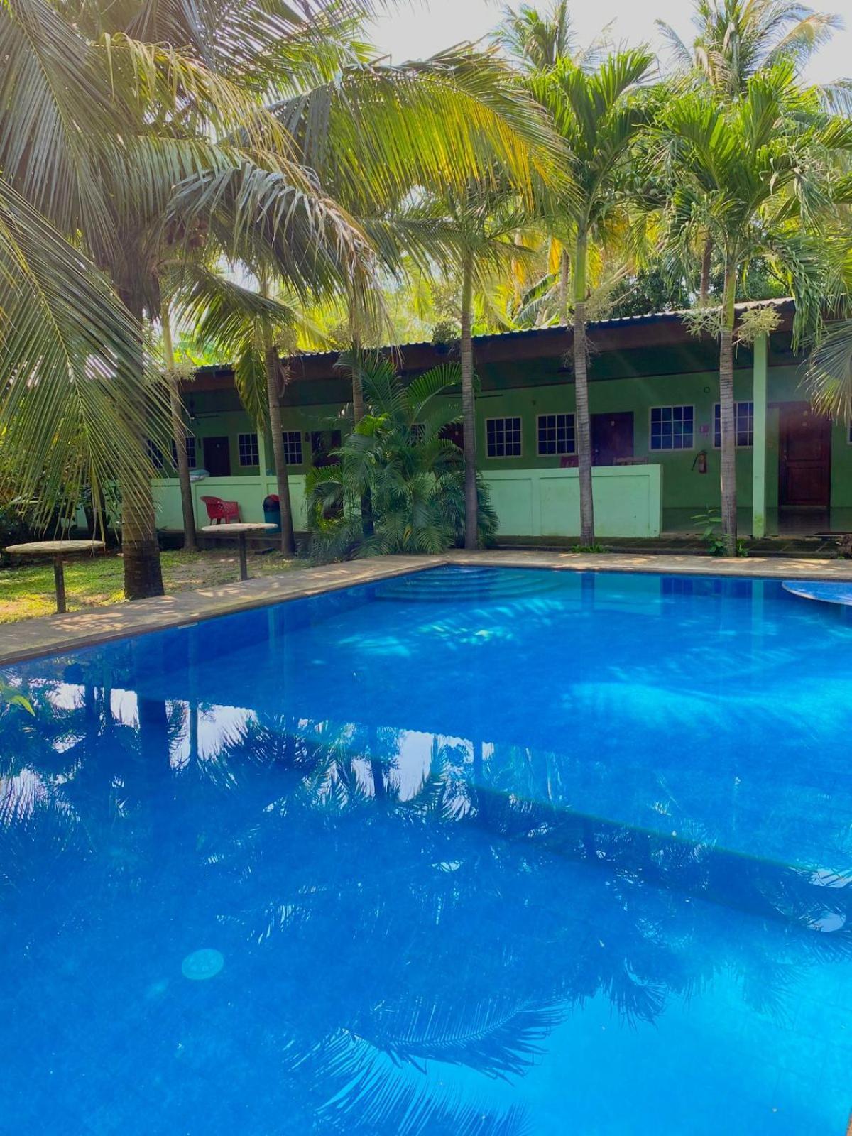 The Captains Iin Chinandega Exterior photo